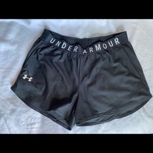 Under Armour Women’s Shorts, Black, Size M